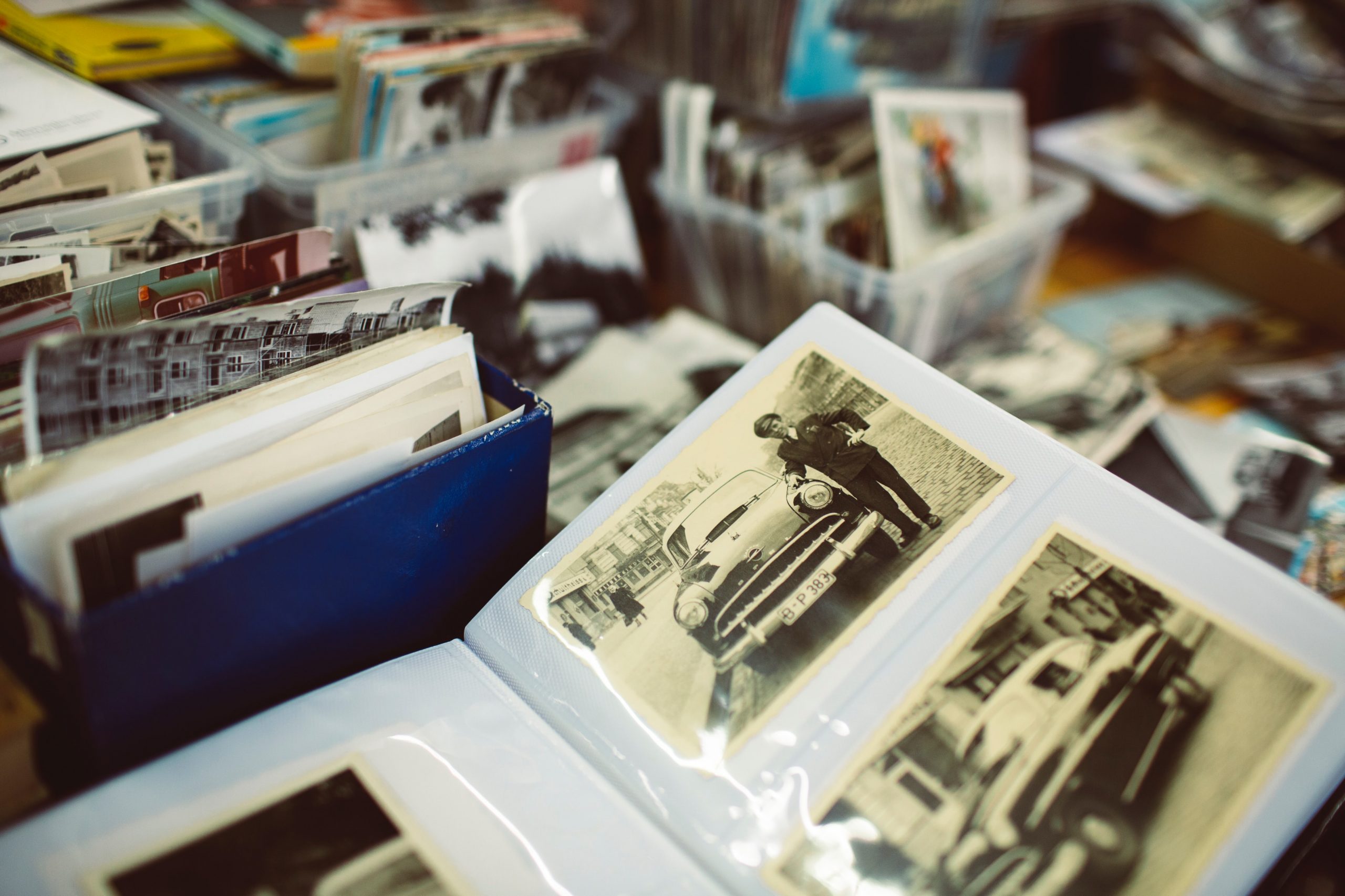 A Comprehensive Guide to Organize, Store, & Preserve your Old Photos (in 3 Easy Steps!)